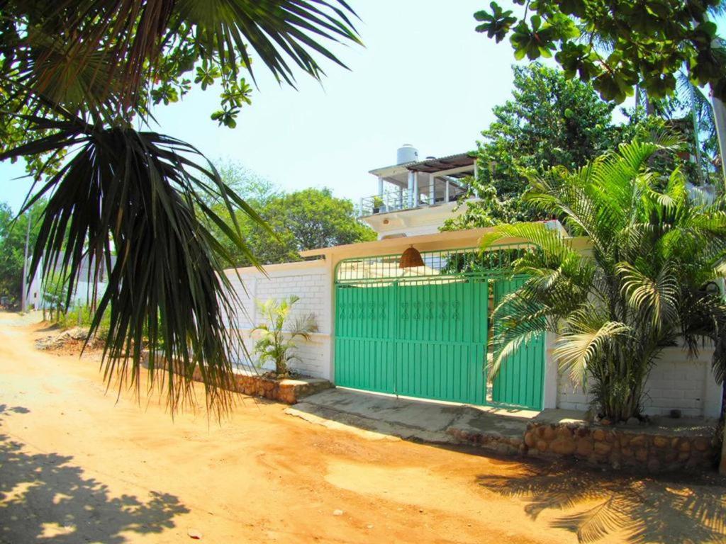 Punta Tao Ξενοδοχείο Brisas de Zicatela Εξωτερικό φωτογραφία